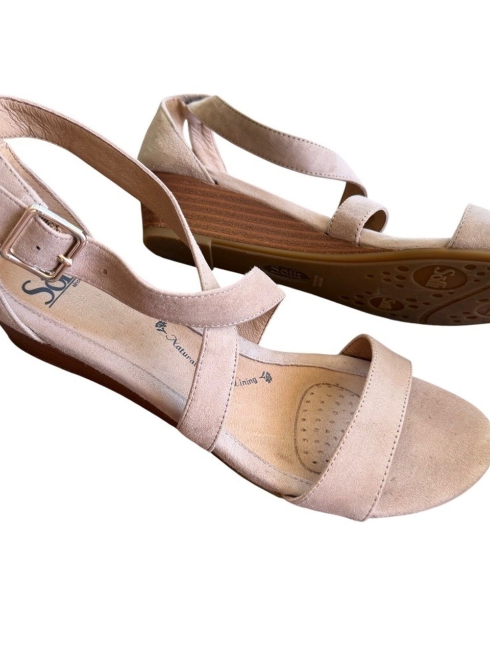 Sofft Women's Suede Crisscross Strap Sandals